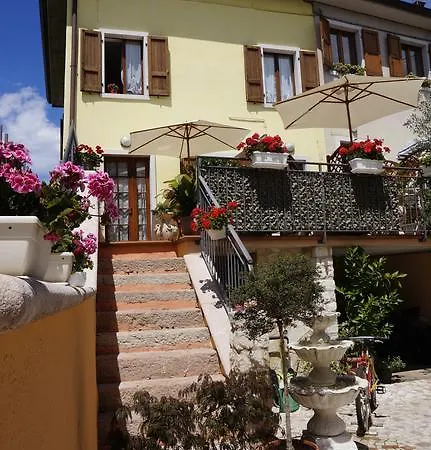 Antica Corte Albisano Torri Del Benaco